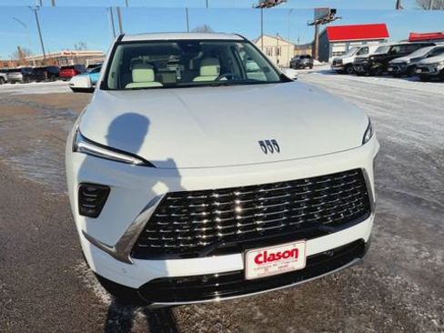 New 2026 Buick Enclave Avenir w/ Super Cruise Package image 37