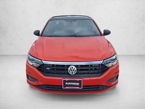 Used 2019 Volkswagen Jetta R-Line image 2