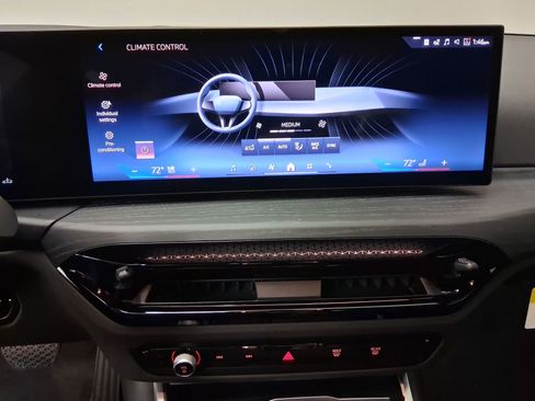 New 2026 BMW 330i Sedan w/ Convenience Package image 23