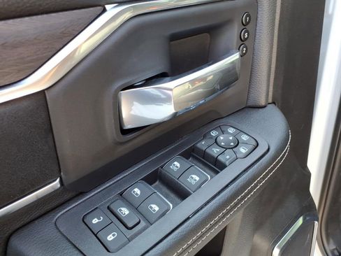 New 2026 RAM 2500 Laramie w/ Night Edition AWD/4WD image 14