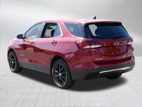 Used 2023 Chevrolet Equinox LT FWD image 5