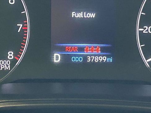 Certified 2025 Toyota Corolla Cross L FWD image 27
