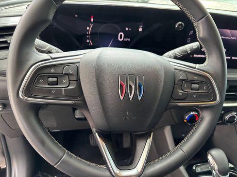 Used 2025 Buick Encore GX Preferred FWD image 22