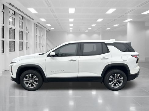 New 2026 Chevrolet Equinox LT image 8