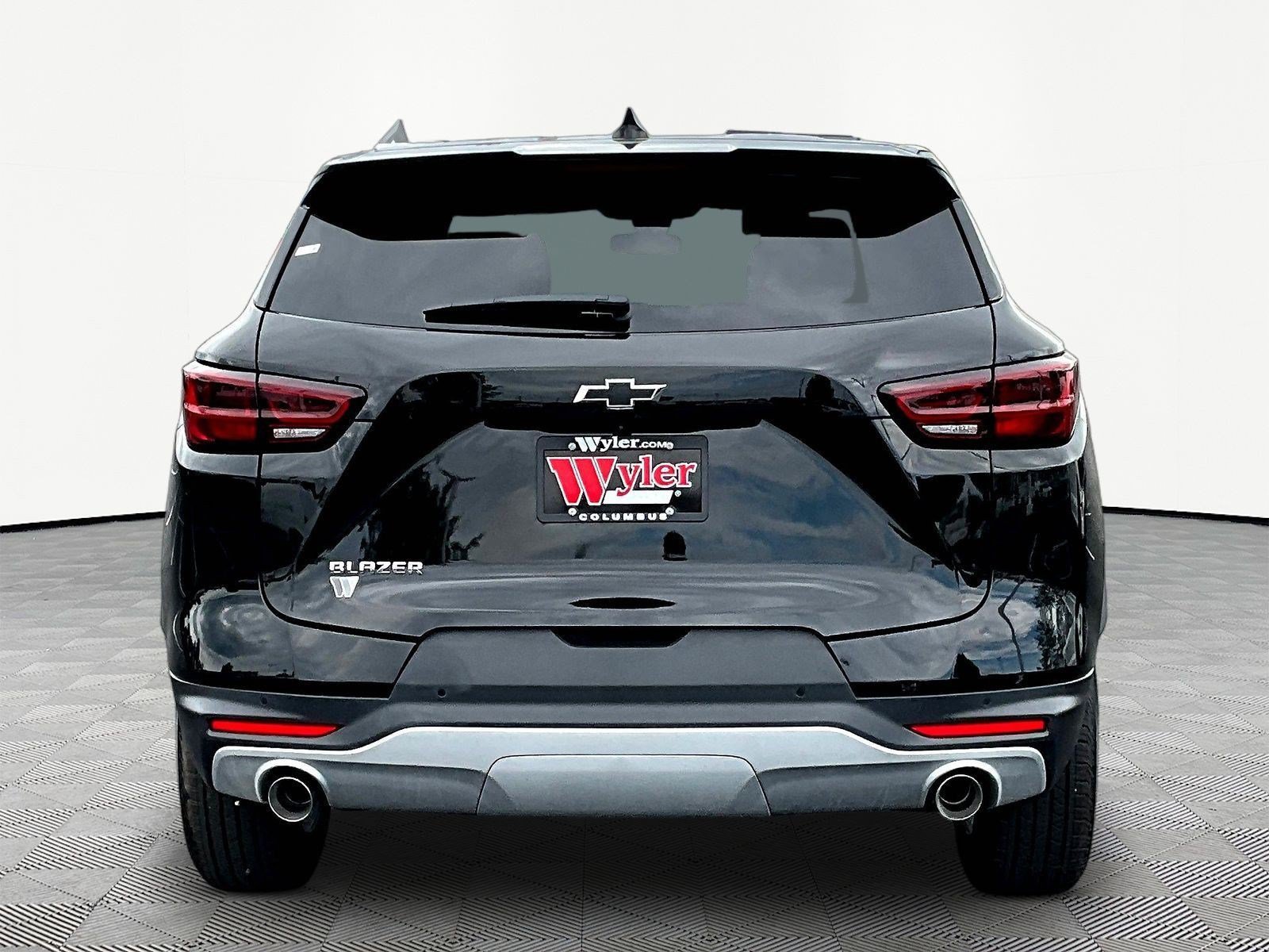 New 2026 Chevrolet Blazer LT FWD image 5