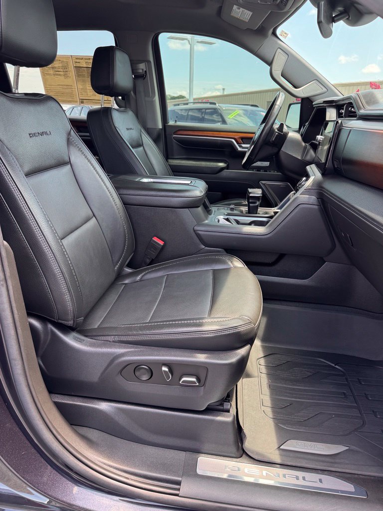 Used 2022 GMC Sierra 1500 Denali AWD/4WD image 15