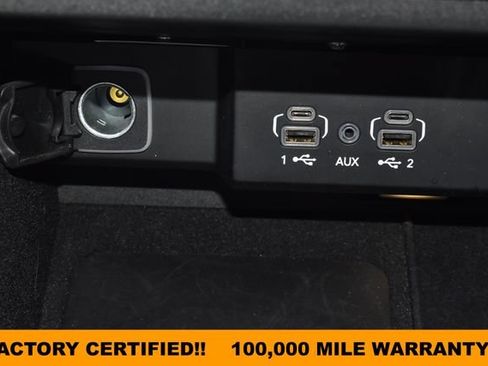 Certified 2024 Jeep Wagoneer L Series II w/ Flexible Seating Group AWD/4WD image 25