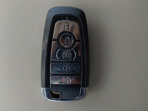 Used 2020 Lincoln Aviator Reserve w/ Equipment Group 202A AWD/4WD image 32