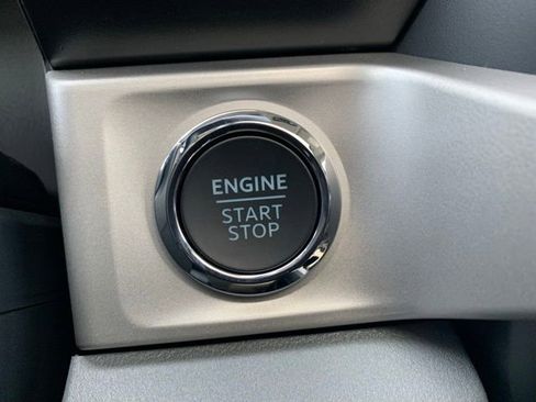 New 2025 Ford F350 XLT w/ Black Appearance Package image 20