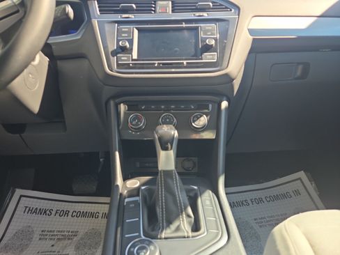 Used 2022 Volkswagen Tiguan S AWD/4WD image 13
