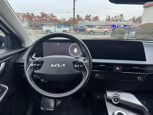 Used 2024 Kia EV6 Light image 20