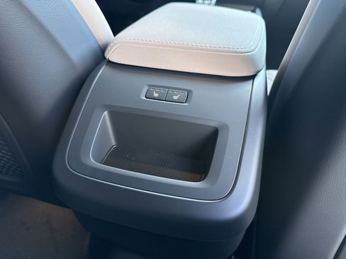 New 2026 Volvo XC60 B5 Plus w/ Protection Package Premier image 14