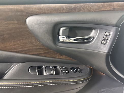 Used 2024 Nissan Murano Platinum w/ Cargo Package image 8