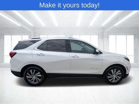 Used 2022 Chevrolet Equinox Premier FWD image 2