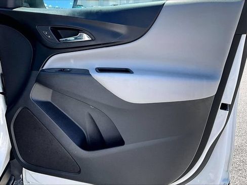 Used 2019 Chevrolet Equinox LS w/ LPO, Floor Liner Package FWD image 12