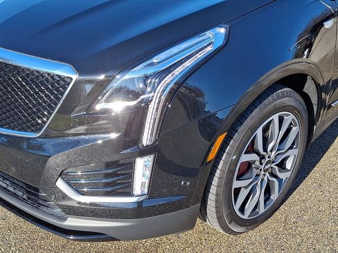 Certified 2023 Cadillac XT5 Sportv w/ Technology Package image 11