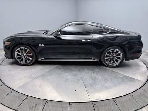 Used 2017 Ford Mustang GT Premium RWD image 8