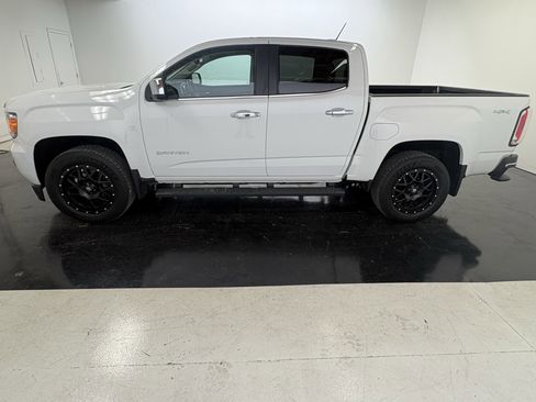 Used 2015 GMC Canyon SLT image 9
