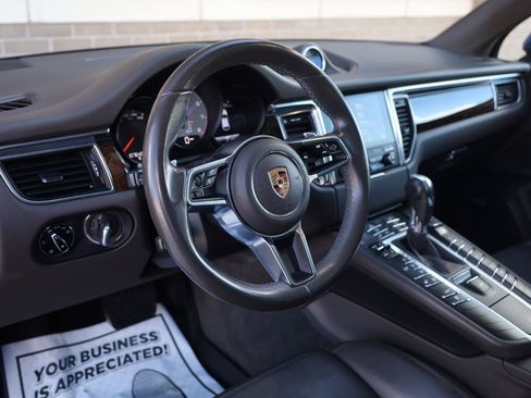 Used 2017 Porsche Macan S AWD/4WD image 13