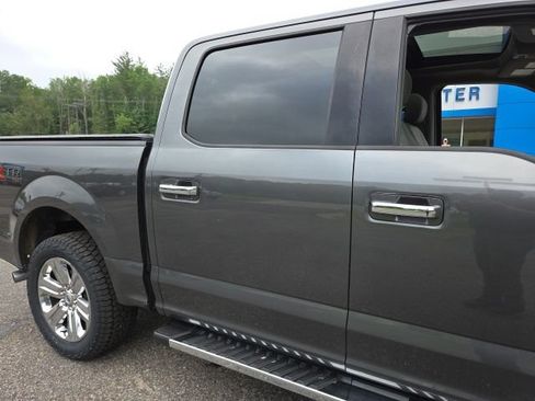Used 2019 Ford F150 XLT w/ Equipment Group 302A Luxury AWD/4WD image 36