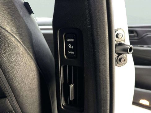 Used 2023 Honda Odyssey Sport image 49