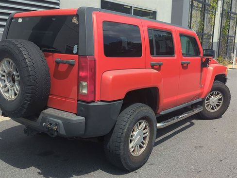 Used 2009 HUMMER H3 Adventure AWD/4WD image 4