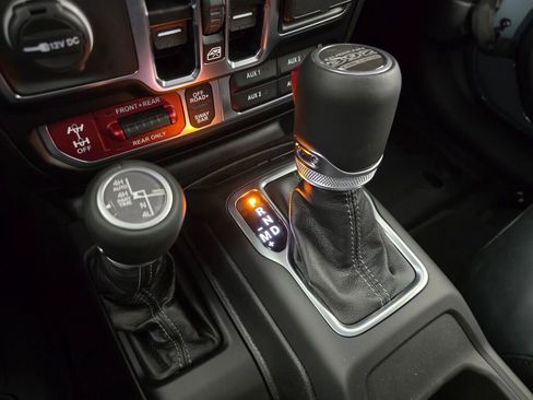 New 2025 Jeep Wrangler Unlimited Rubicon 392 image 24