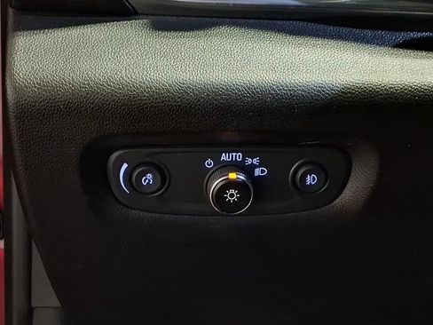Used 2021 Chevrolet Traverse High Country AWD/4WD image 21