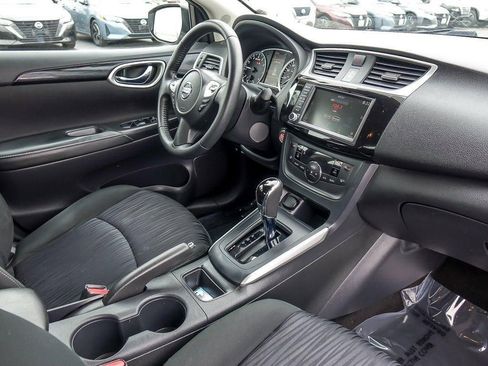 Used 2019 Nissan Sentra SV FWD image 28