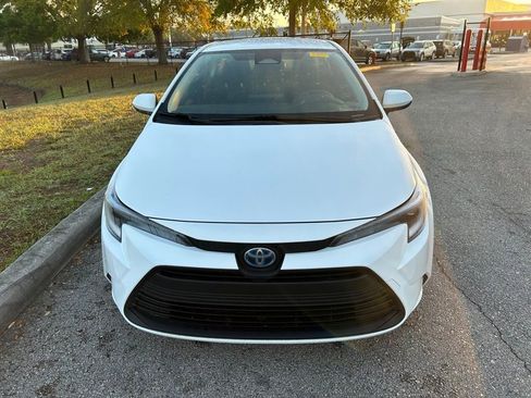 Used 2022 Toyota Corolla LE image 8