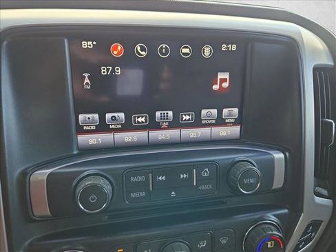 Used 2016 GMC Sierra 2500 SLT w/ Duramax Plus Package AWD/4WD image 22