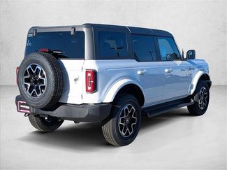 New 2025 Ford Bronco Outer Banks video 2