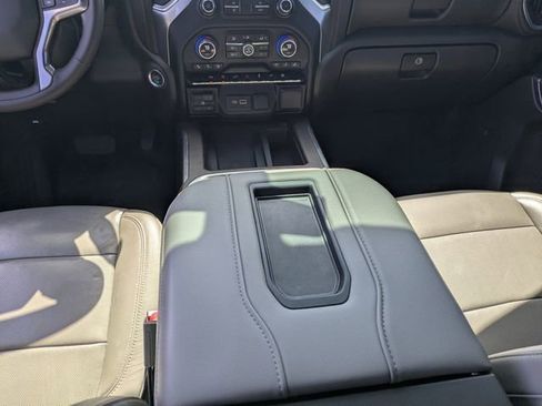 Used 2020 Chevrolet Silverado 1500 LTZ w/ LTZ Plus Package image 17