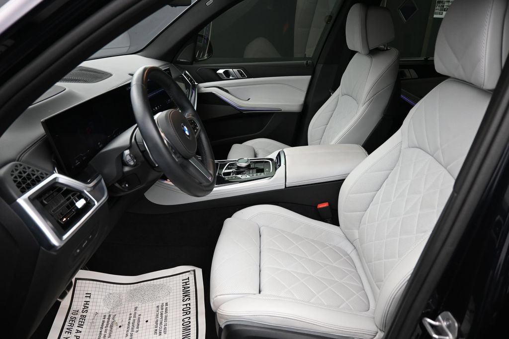Used 2024 BMW X5 xDrive40i w/ Executive Package AWD/4WD image 9