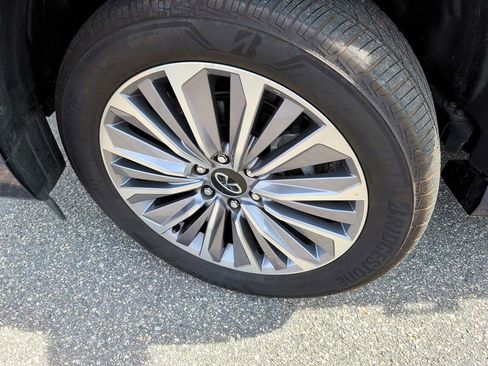 Used 2025 INFINITI QX80 Luxe AWD/4WD image 7