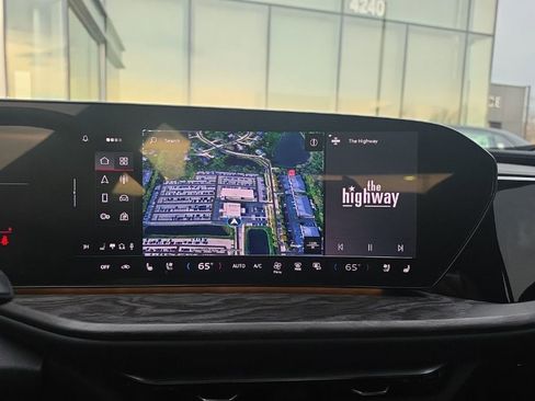 Used 2025 Audi Q5 Premium Plus image 3