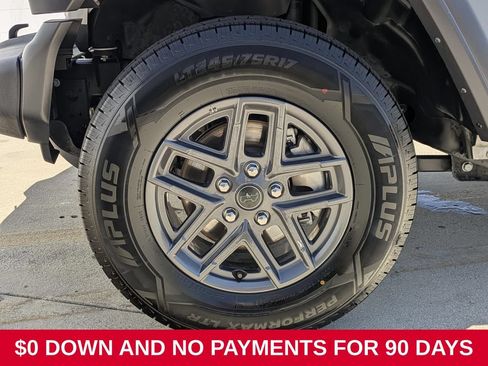 Used 2025 Jeep Wrangler Unlimited Sport AWD/4WD image 31