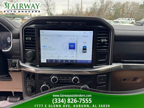 Used 2021 Ford F150 Lariat image 22