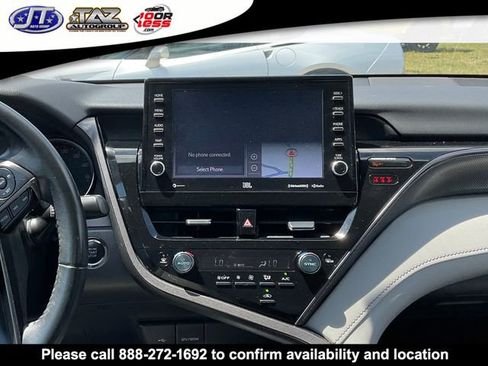 Used 2022 Toyota Camry XSE w/ Navigation Package FWD image 14