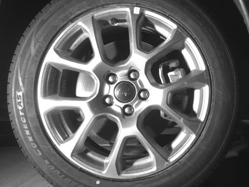 Used 2025 Jeep Compass Limited image 13