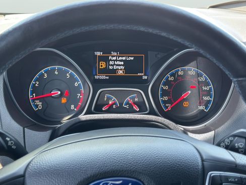 Used 2017 Ford Focus RS AWD/4WD image 29