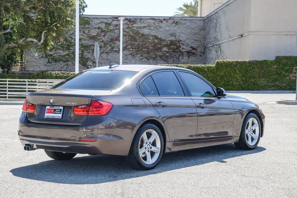 Used 2014 BMW 328i Sedan RWD image 9