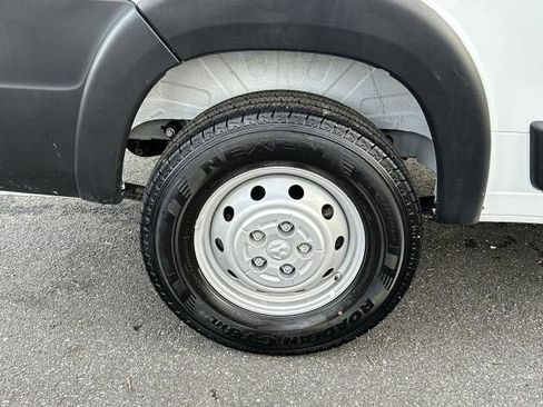 Used 2023 RAM ProMaster 2500 image 17