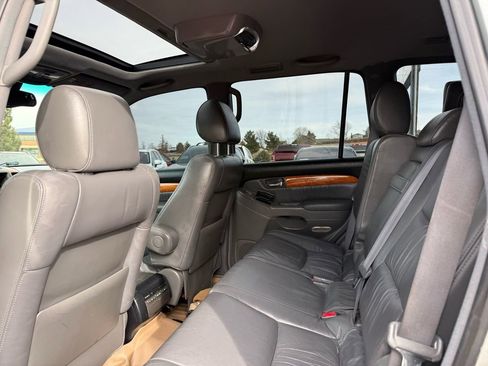 Used 2005 Lexus GX 470 image 18