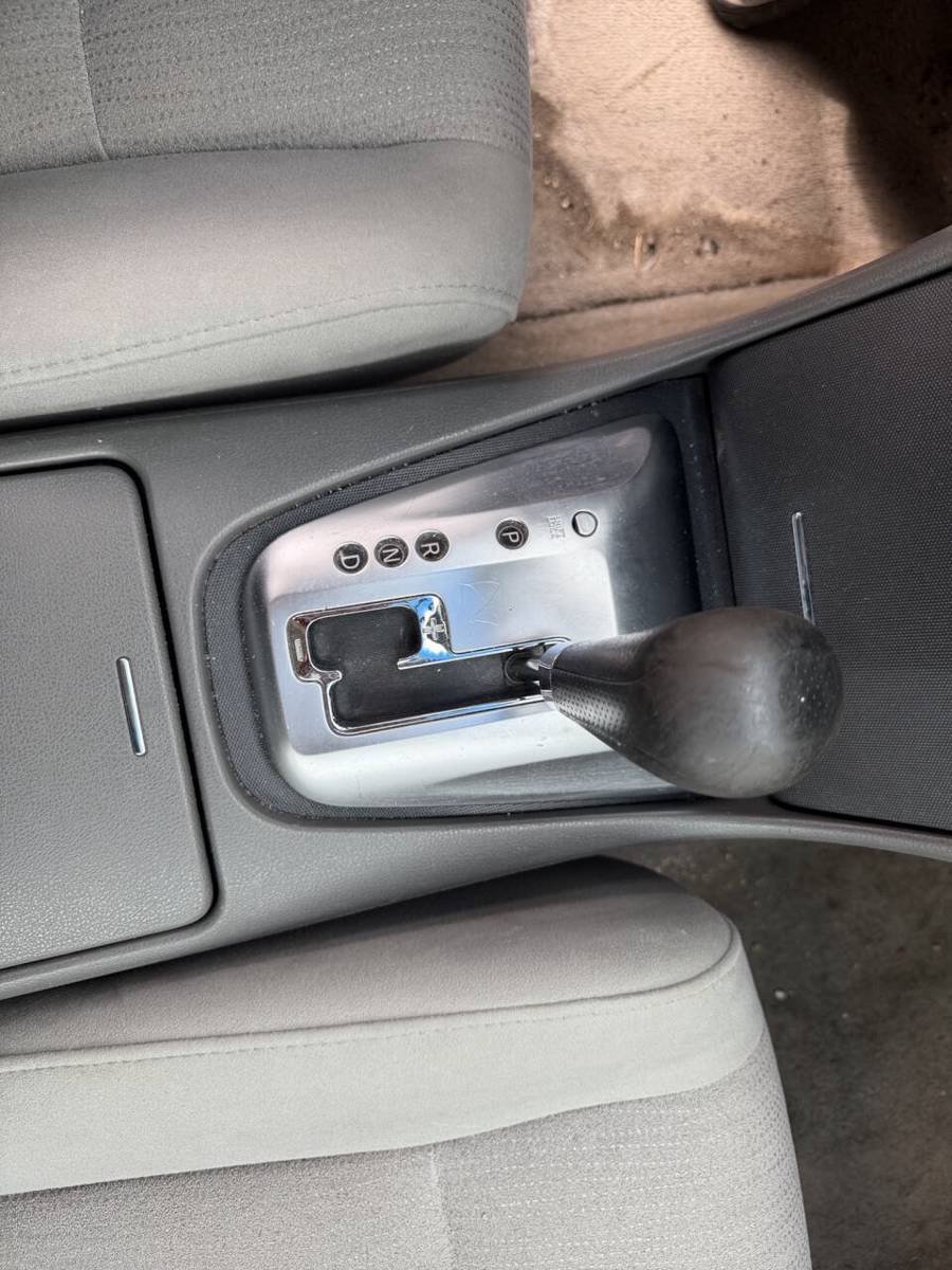 Used 2010 Nissan Altima 2.5 S FWD image 36