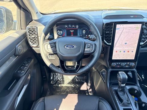 New 2025 Ford Ranger Lariat w/ FX4 Off-Road Package image 28