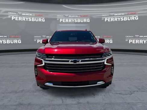 Used 2021 Chevrolet Tahoe LT w/ Luxury Package AWD/4WD image 3