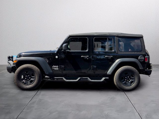 Used 2018 Jeep Wrangler Unlimited Sport AWD/4WD image 2
