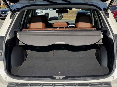 Used 2019 Subaru Forester Touring image 12