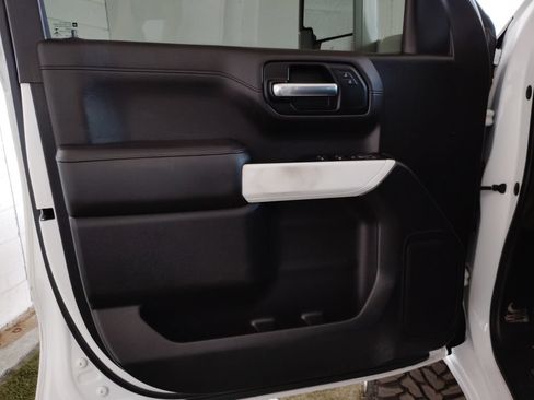 Used 2019 GMC Sierra 1500 SLE w/ Fleet Comfort Package AWD/4WD image 21